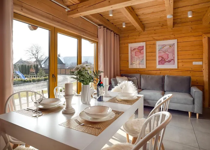 山林小屋 Bajkowe